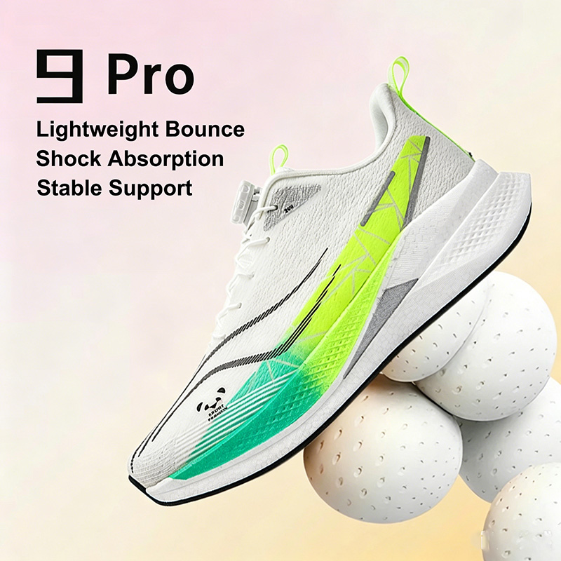 Running Cap Lightweight - รองเท้าวิ่งแผ่นคาร์บอนน้ำหนักเบาเป็นพิเศษ ระบายอากาศได้ดี รองเท้าผ้าใบสำหรับฝึกซ้อมทุกวัน ดูดซับแรงกระแทก สำหรับผู้ชาย ผู้หญิง